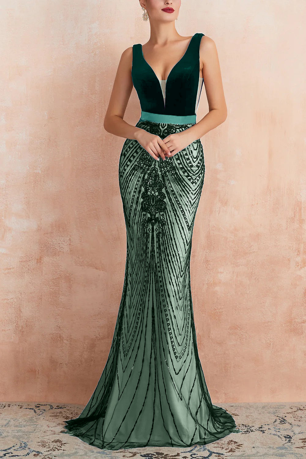 Robe de soirée longue sirène noire scintillante à col en V profond avec dos ouvert