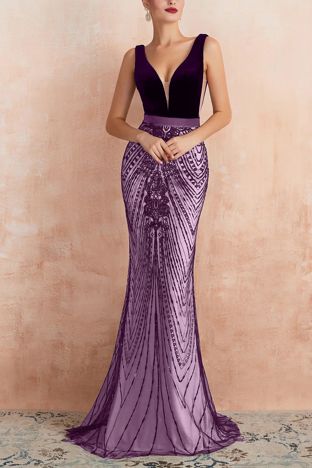 Robe de soirée longue sirène noire scintillante à col en V profond avec dos ouvert