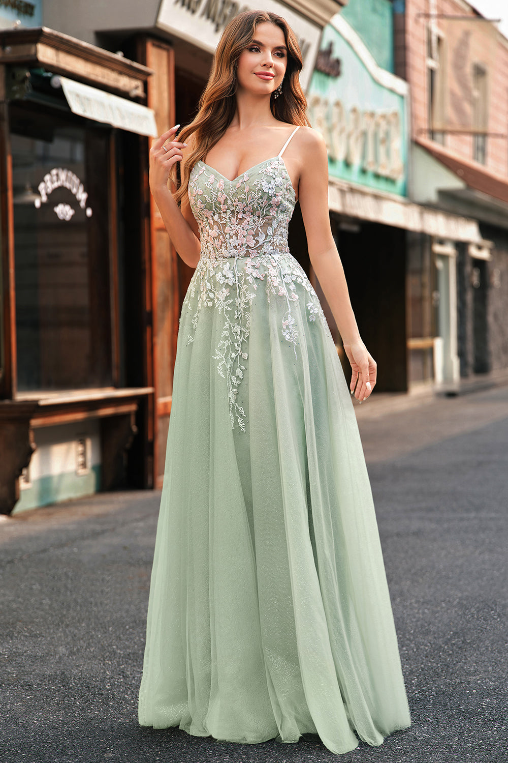 Robe De Soirée en tulle a-ligne à bretelles spaghetti sauge avec appliques