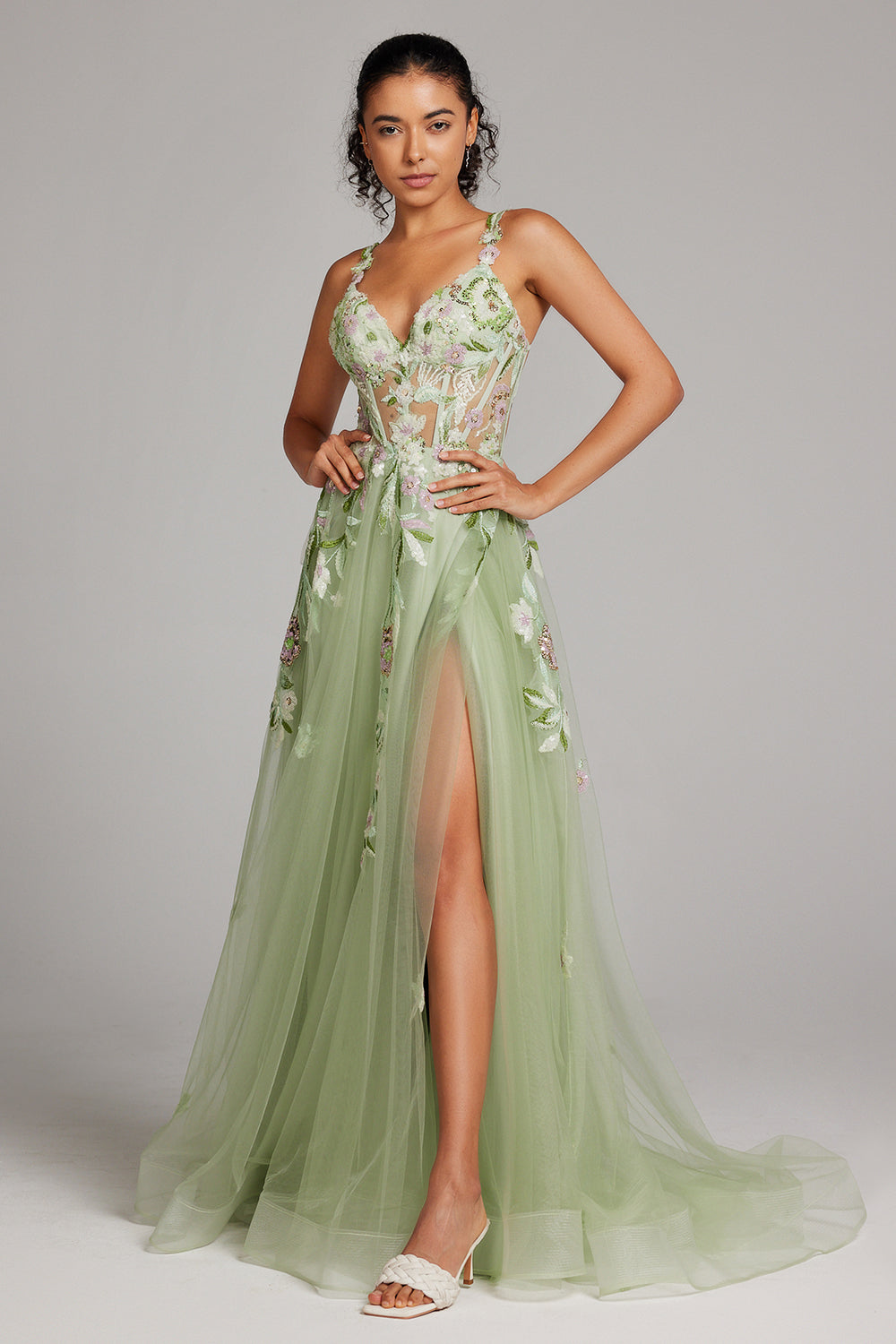 Vert A ligne spaghetti bretelles appliqué corset longue robe de bal avec tulle