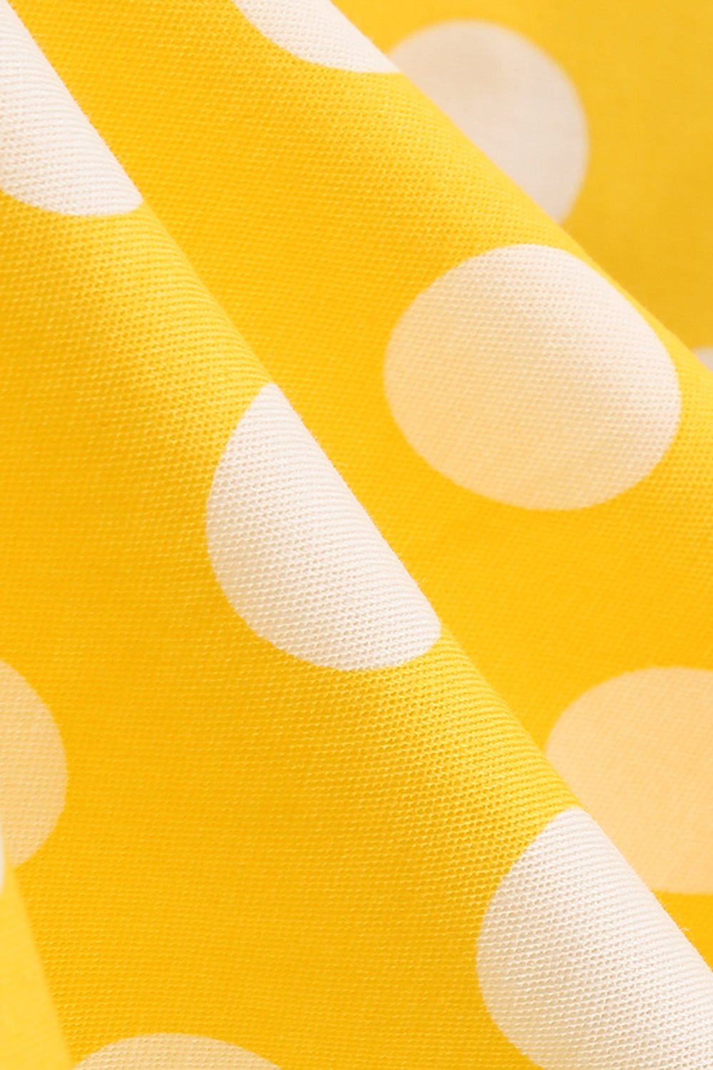 Robe trapèze à carreaux rouges et noirs à col en V des années 1950