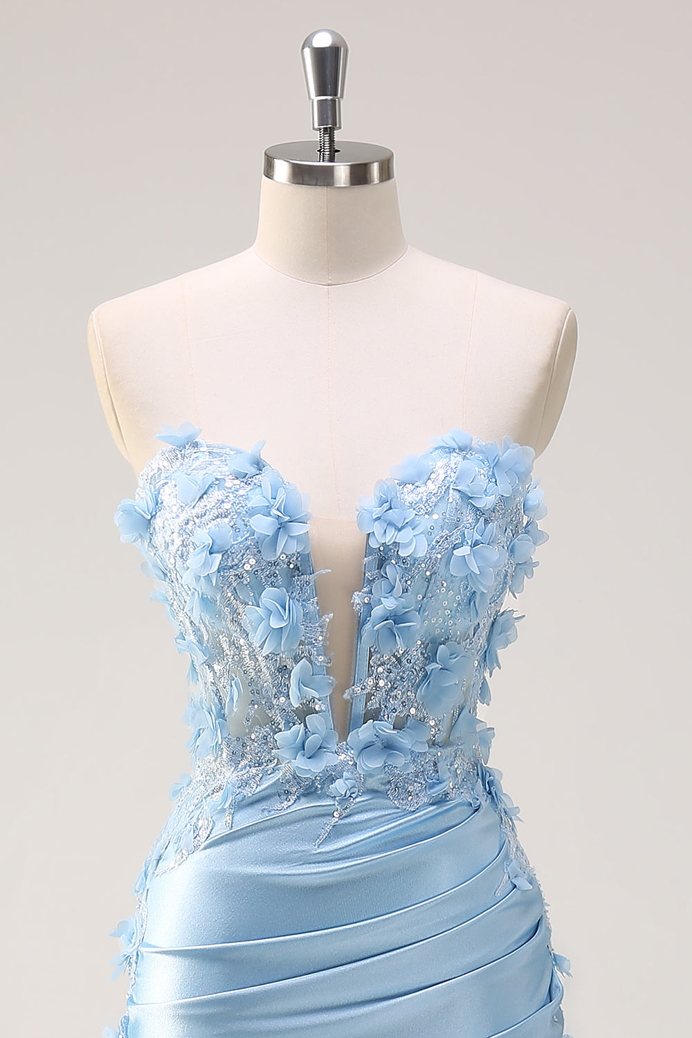 Robe de Soirée sirène bleu ciel sans bretelles à sequins avec appliques