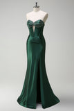 Robe de soirée longue en satin corset perlé vert foncé scintillant avec fente