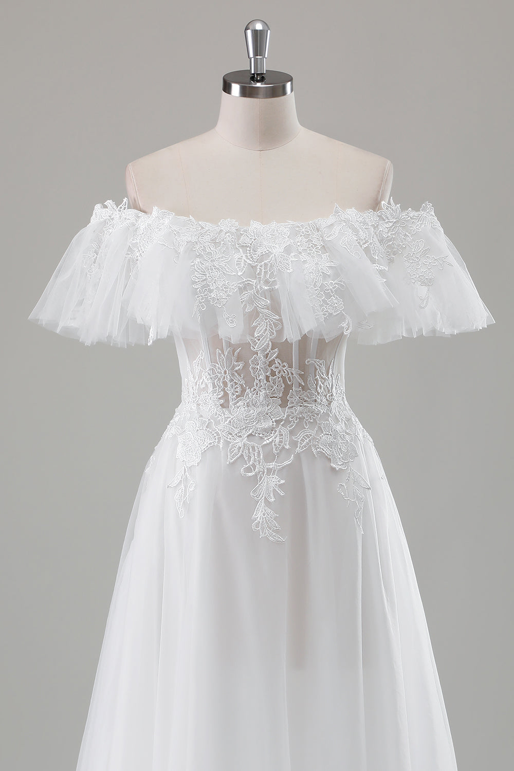 Robe de mariée trapèze ivoire à épaules dénudées avec dentelle appliquée