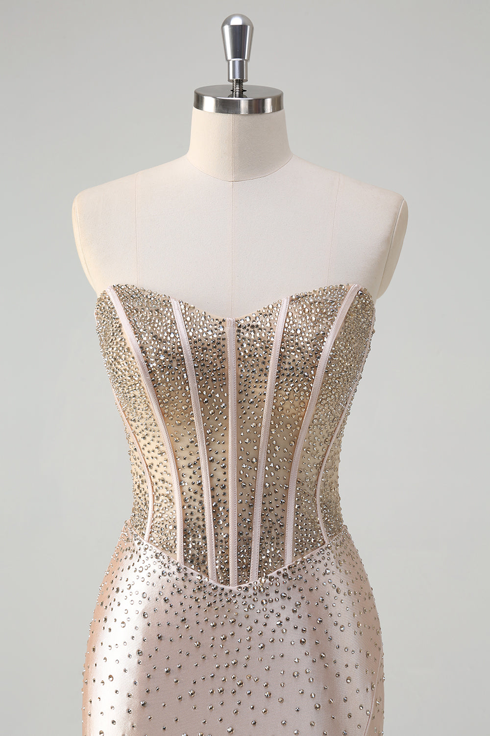 Robe longue de bal corset sans bretelles sirène champagne avec perles