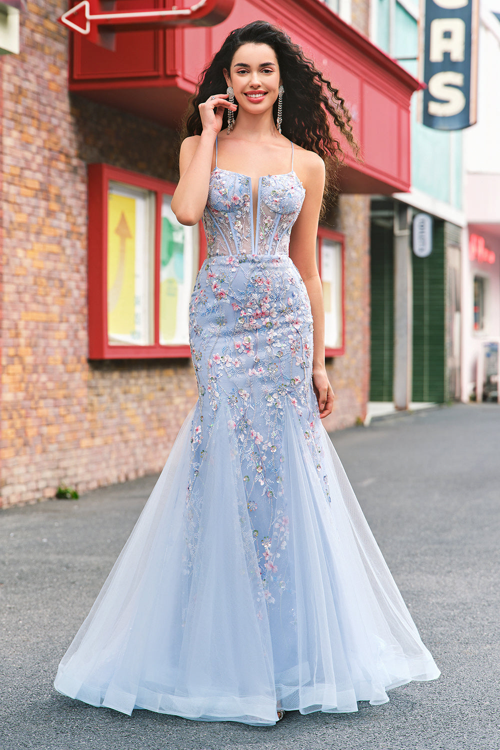 Robe De Soirée en tulle bleu clair perlée sirène sirène à bretelles spaghetti