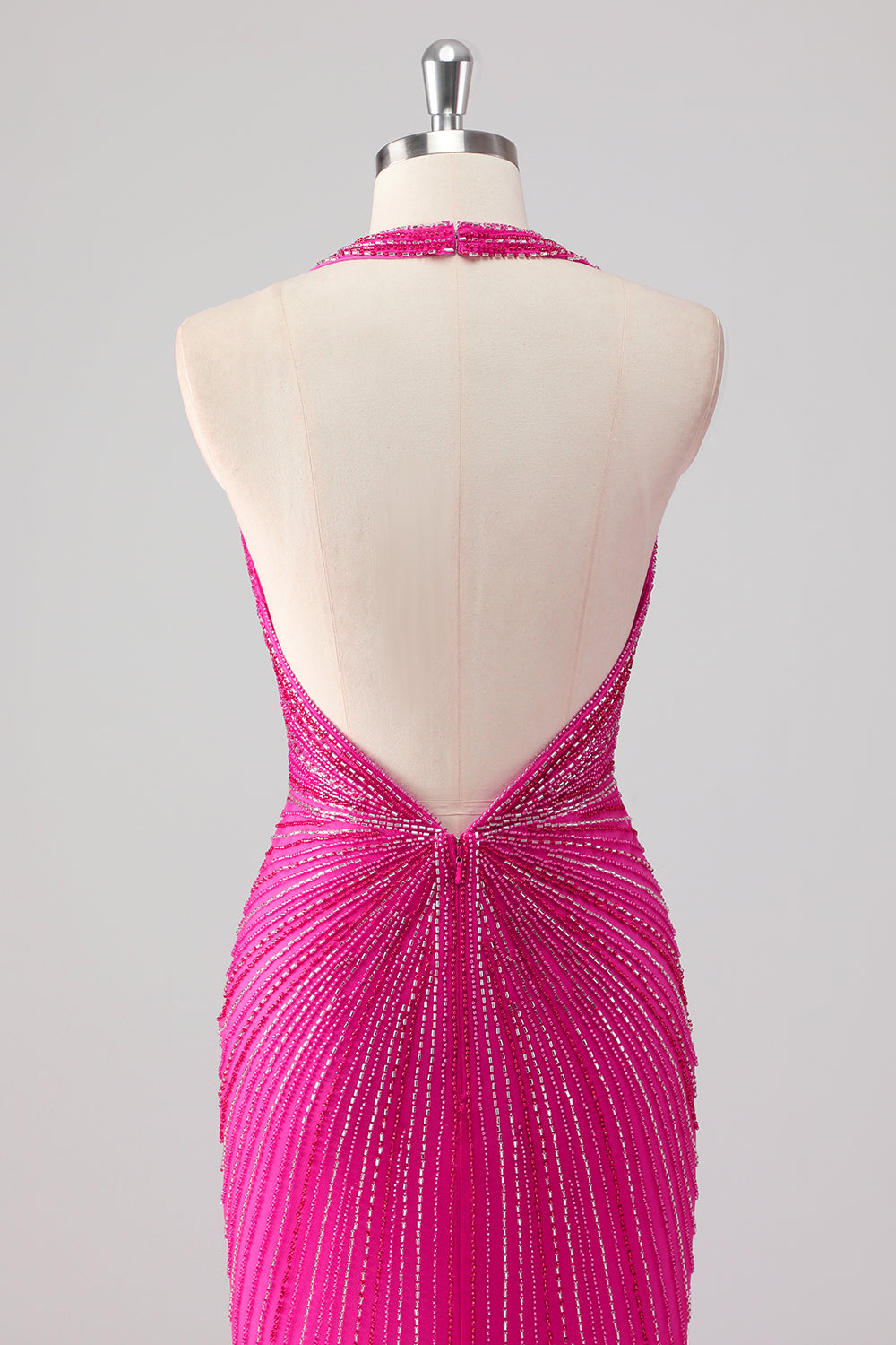 Robe de soirée longue perlée dos nu sirène fuchsia avec fente