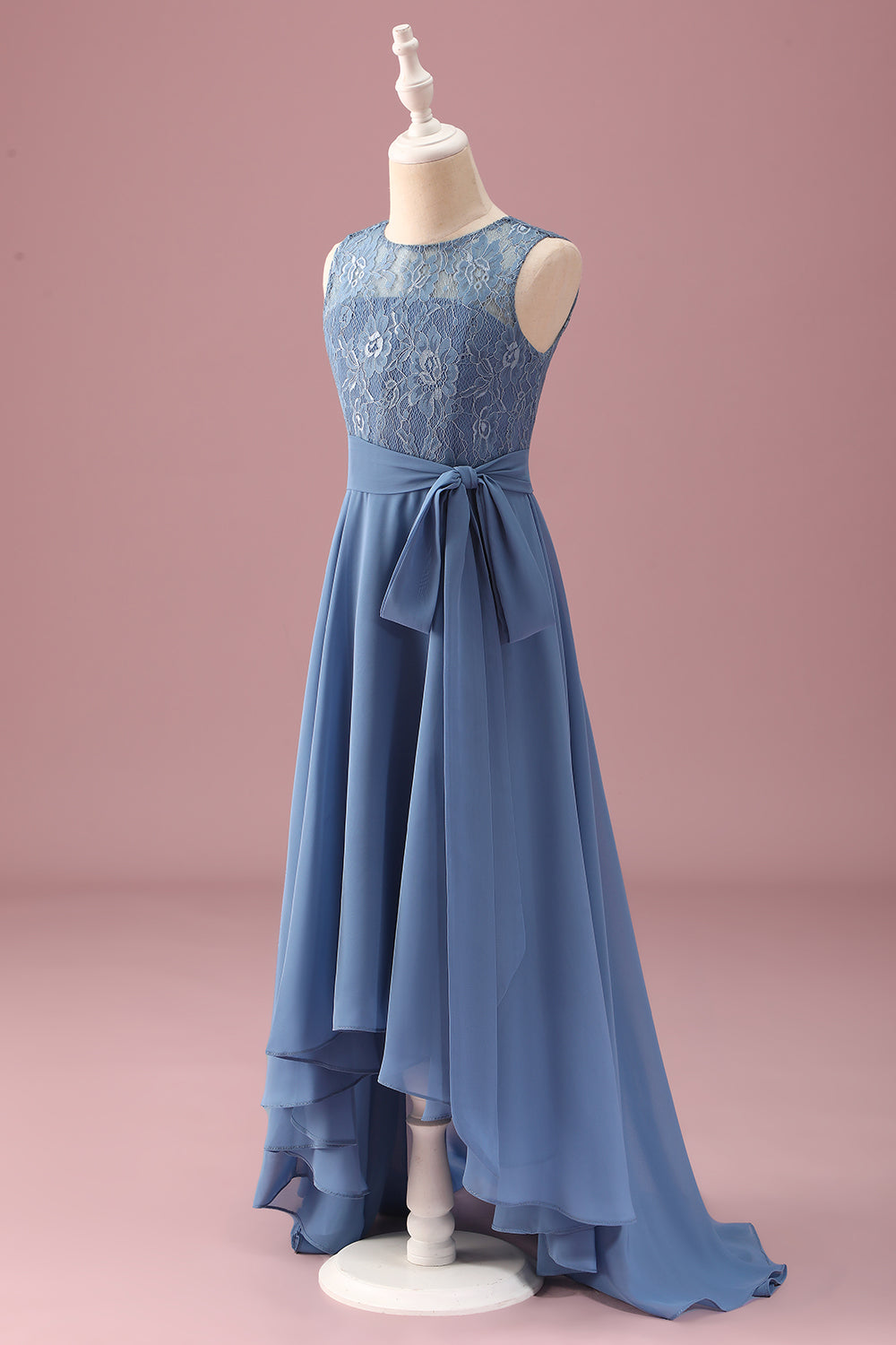 Dusty Blue A Ligne Dentelle Mousseline De Soie Volants Junior Robe De Demoiselle D’honneur Avec Ceinture