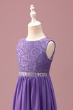 Dentelle violette une ligne col rond courte robe de demoiselle d’honneur junior avec ceinture en strass