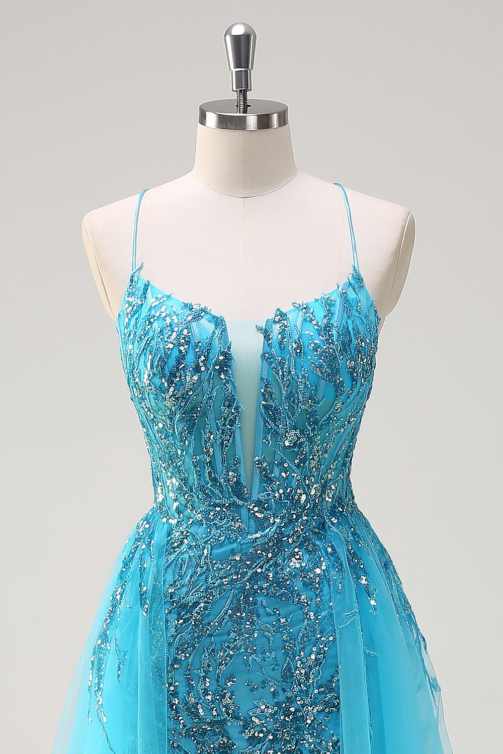 Robe de Soirée longue à paillettes à bretelles spaghetti bleu scintillant avec cape latérale