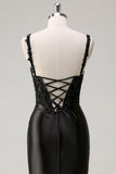 Noir fourreau spaghetti bretelles Corset perlé Robe de soirée avec fente
