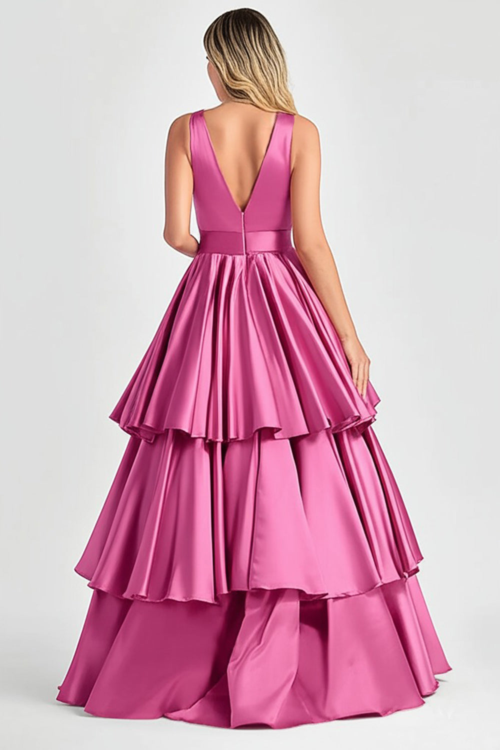 Robe de bal longue à volants à col en V trapèze
