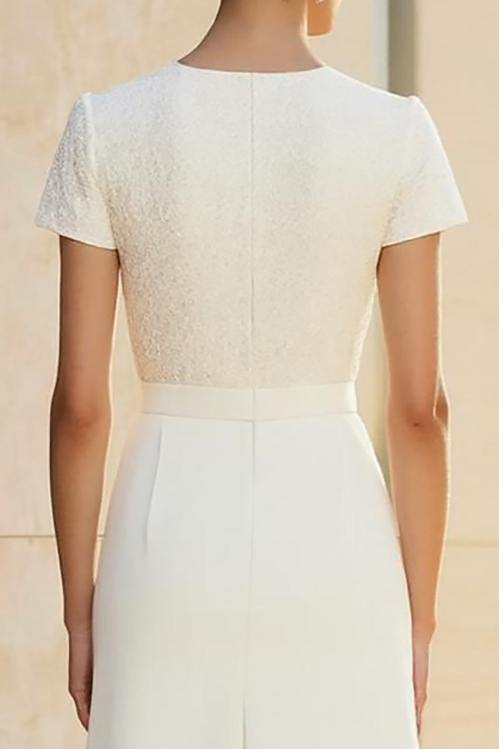 Robe formelle midi droite crayon ajustée à col rond blanc