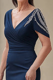 Robe longue mère de la mariée en satin col V bleu marine