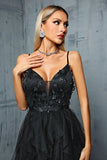 Noir A-ligne spaghetti bretelles fleurs volants tulle longue robe de bal avec fente