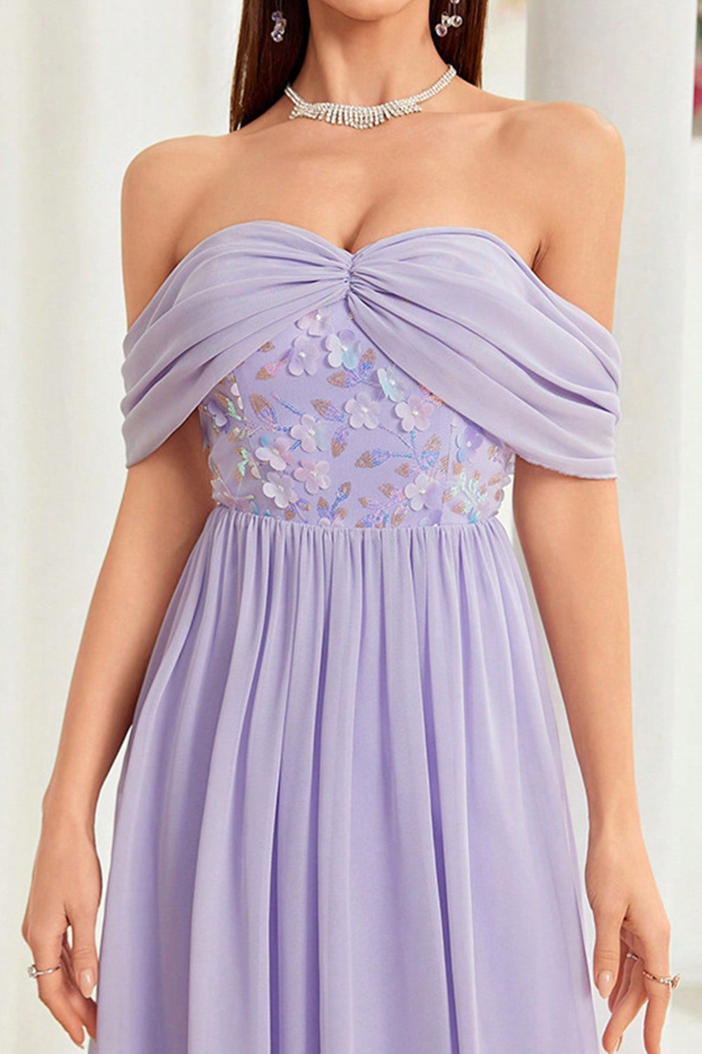 Robe de bal longue florale violet gris à épaules dénudées