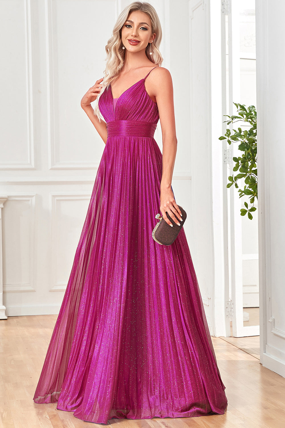Robe longue formelle plissée à bretelles spaghetti trapèze fuchsia scintillante