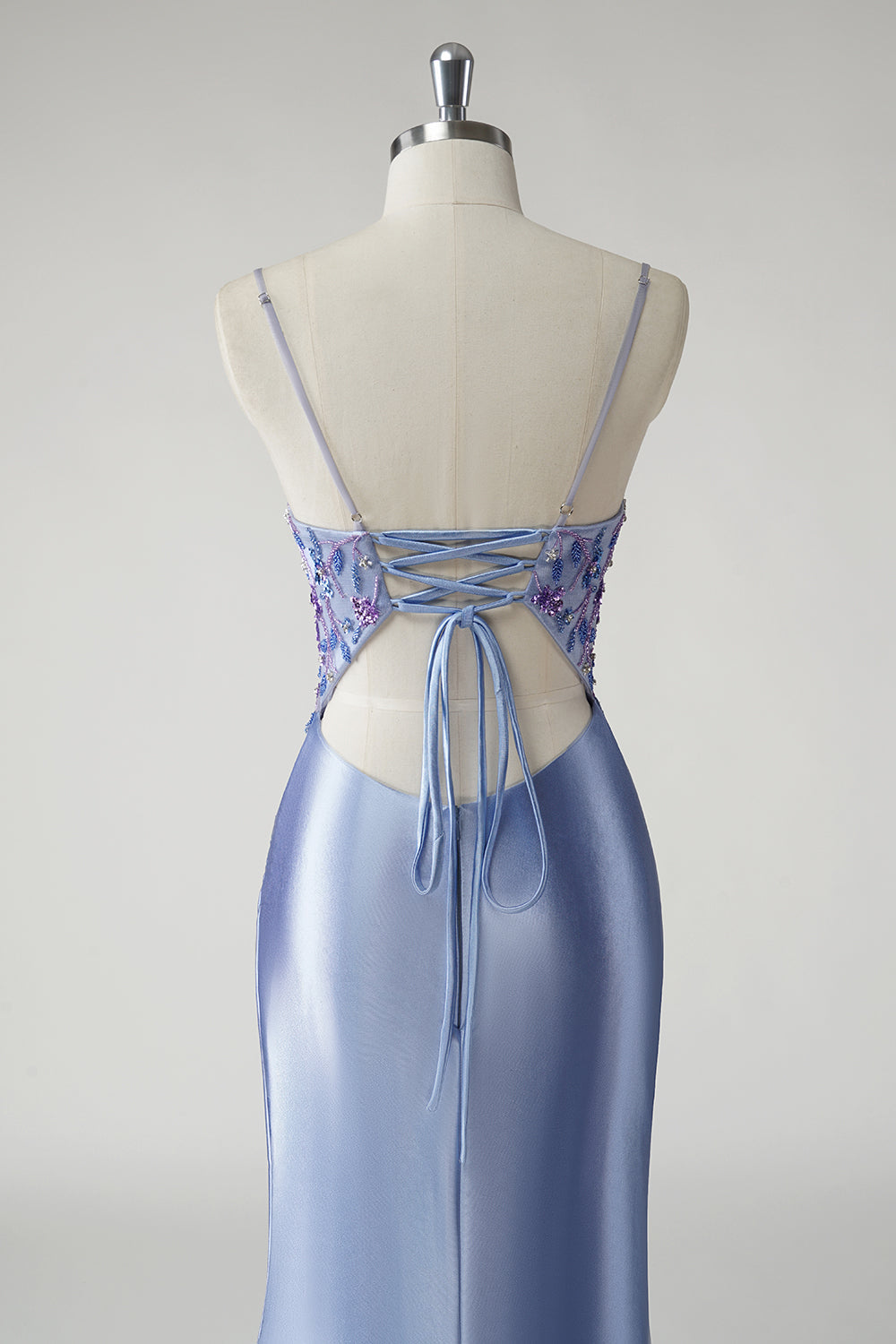 Robe de bal longue fleurie en satin sirène bleu scintillant avec fente