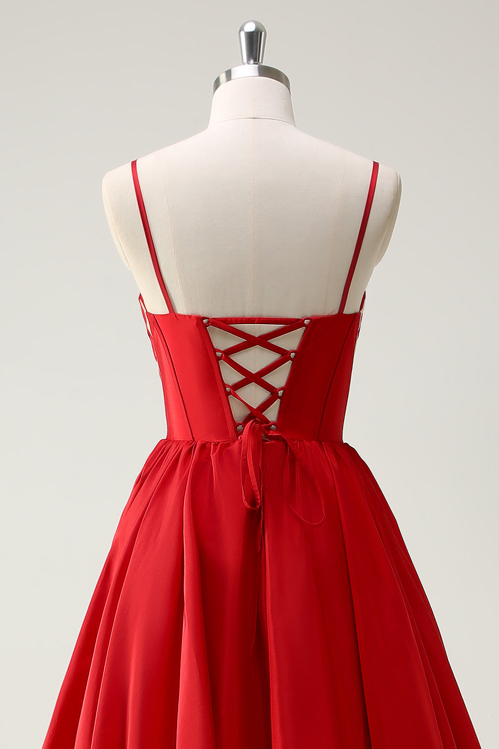 Robe de bal rouge bretelles spaghetti à lacets dans le dos Robe longue de bal avec fente