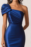 Robe de bal militaire en satin satin bleu foncé à une épaule