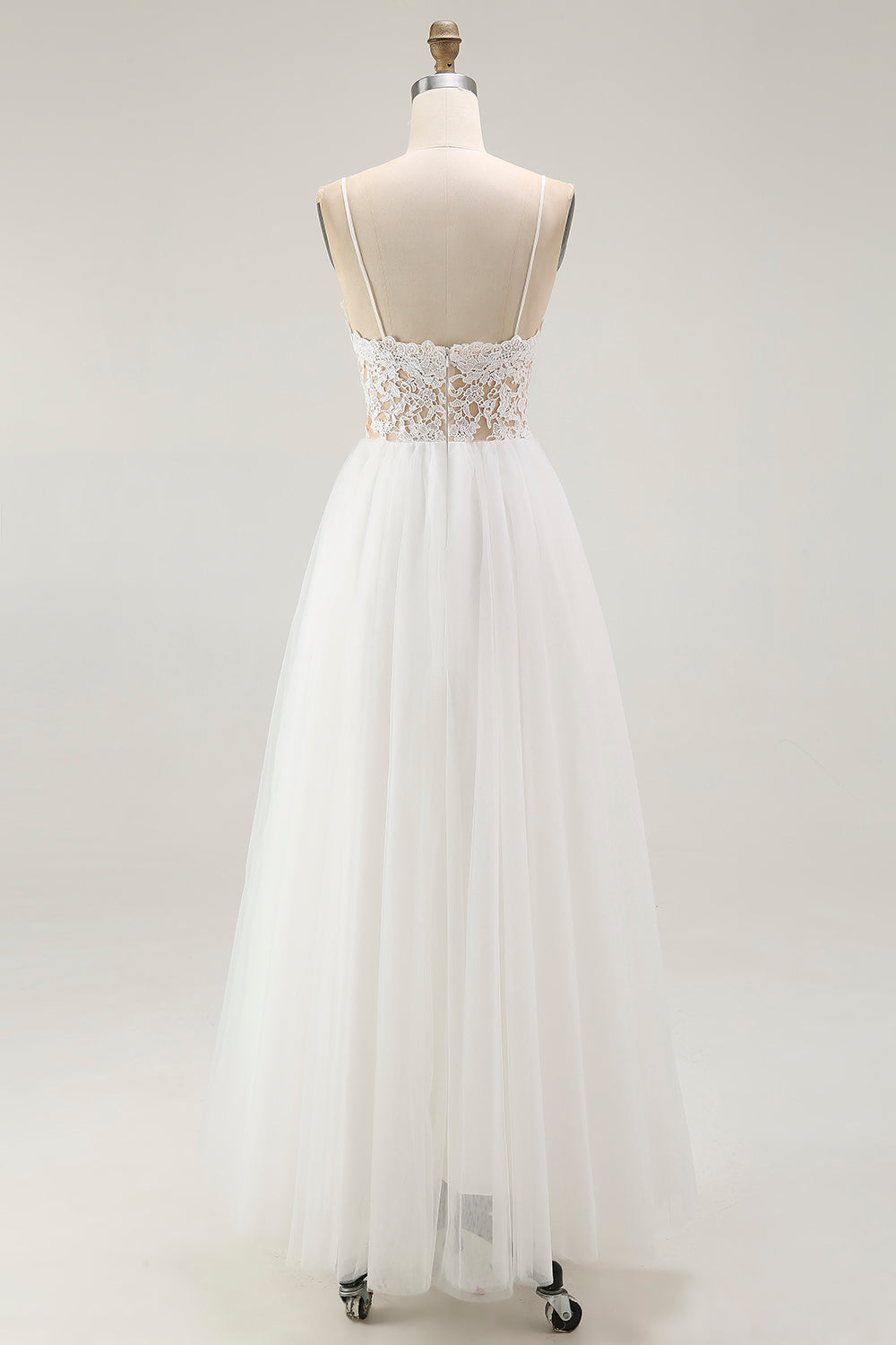 Robe blanche trapèze en tulle et dentelle longueur thé
