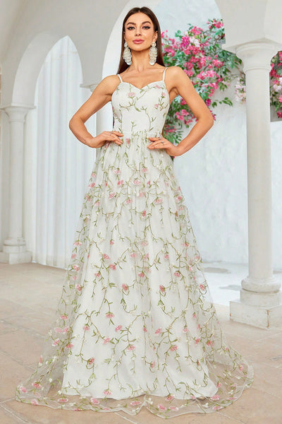 Robe à Bretelles Kaffe Taille 36 Avec Broderies Blanches - Occasion Très Bon état