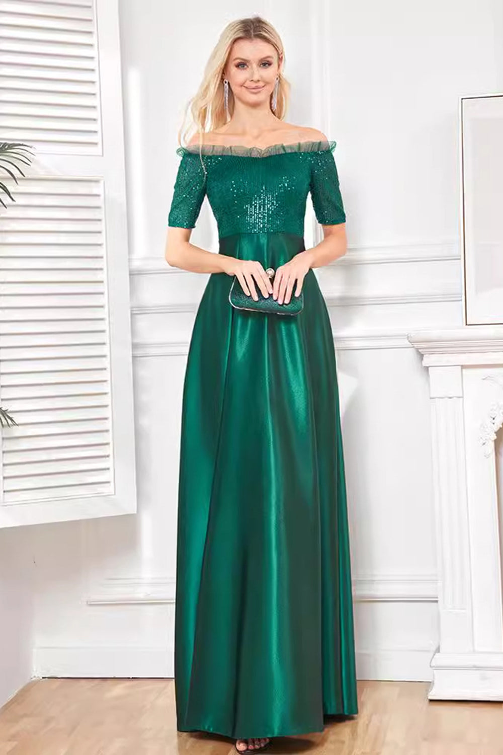 Satin vert foncé scintillant Une ligne Robe mère de la mariée