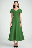 Robe formelle à manches courtes verte à col en V