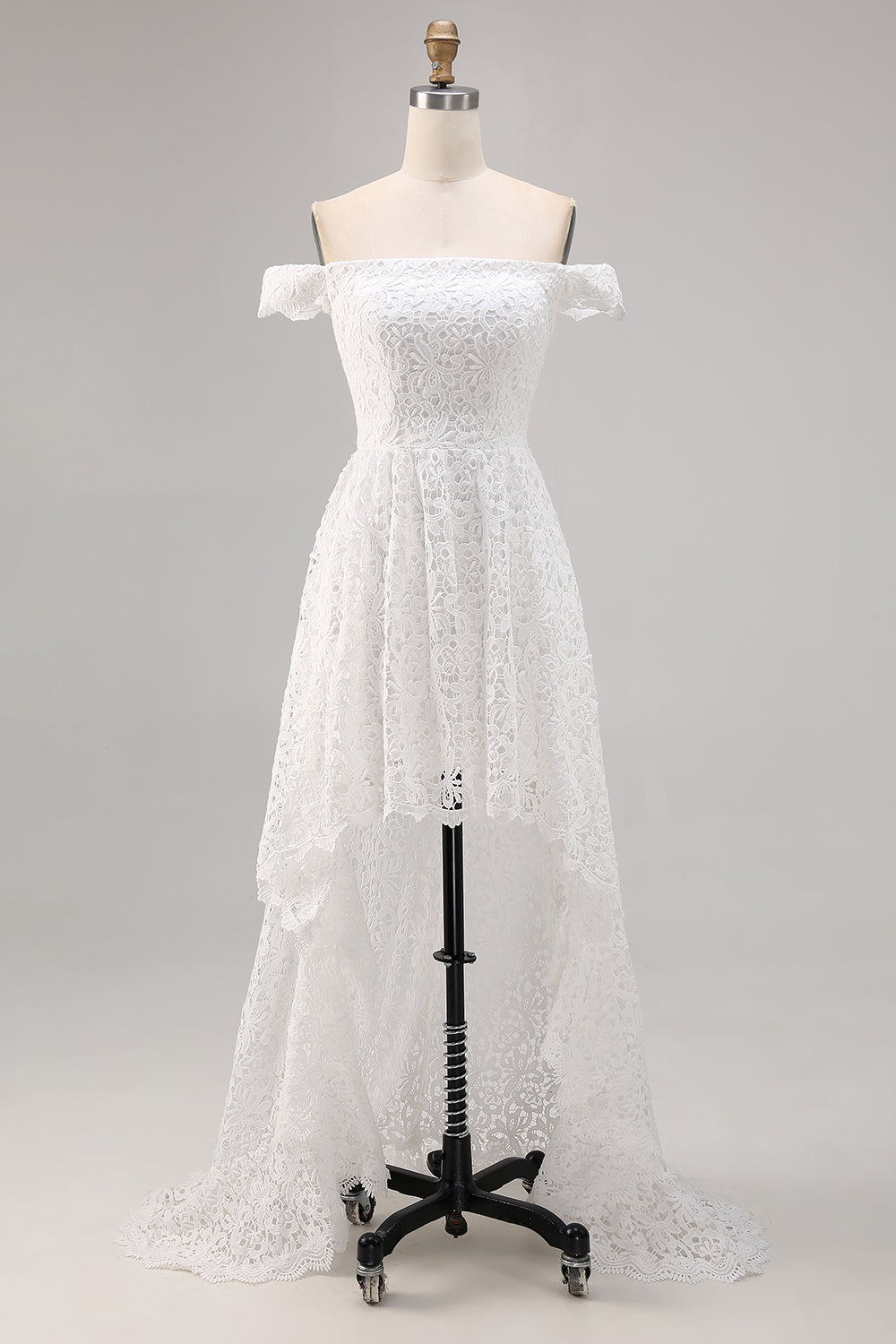 Robe de mariée bohème blanche en dentelle à épaules dénudées