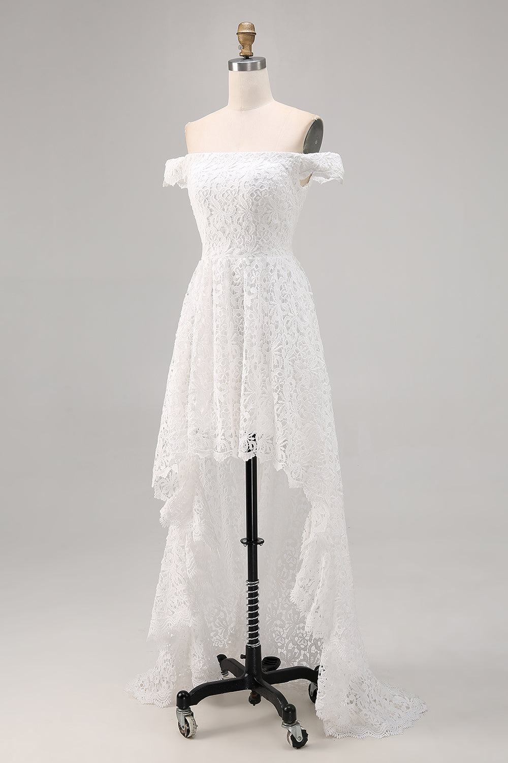 Robe de mariée bohème blanche en dentelle à épaules dénudées