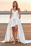 Satin blanc Une ligne Boho High-Low Robe de mariée
