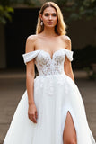 Robe de mariée en tulle blanc une ligne Boho Sweep Train avec appliques de dentelle