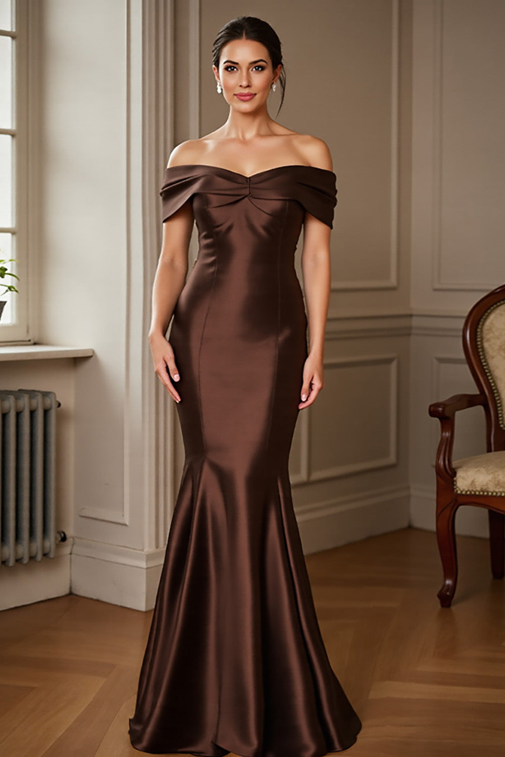 Robe de mère de la mariée en satin satin marron à épaules dénudées