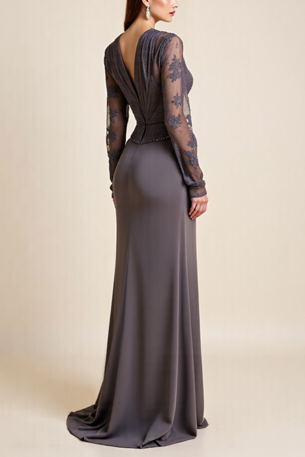 Robe Mère De La Mariée Perlée Gris Acier Manches Longues