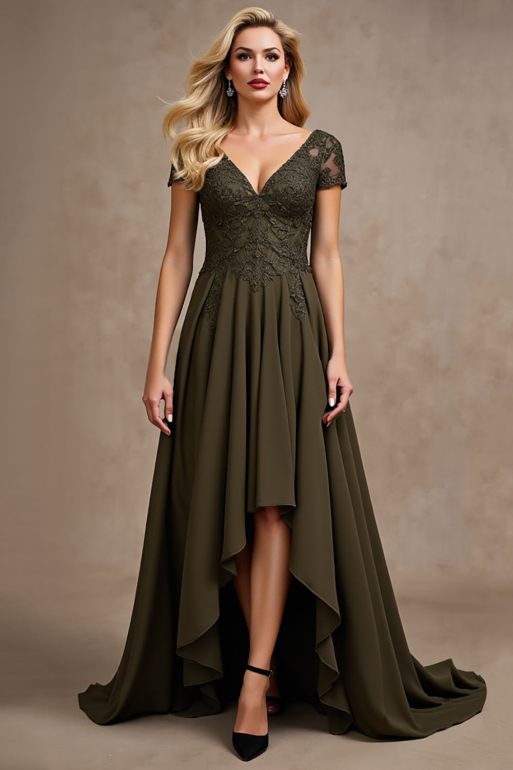 Robe de mère de la mariée asymétrique en satin olive haute basse