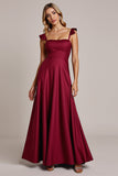 Robe de demoiselle d’honneur en satin bordeaux