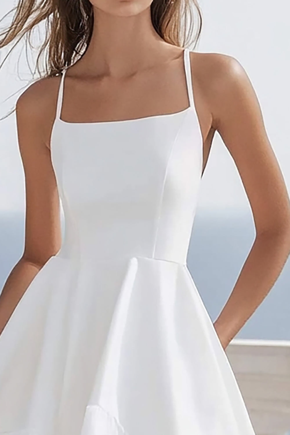 A Line Spaghetti Straps Robe de graduation en mousseline de soie blanche