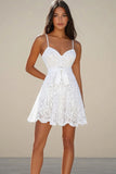 Dentelle Une Ligne Spaghetti Blanc Bretelles Robe De Graduation