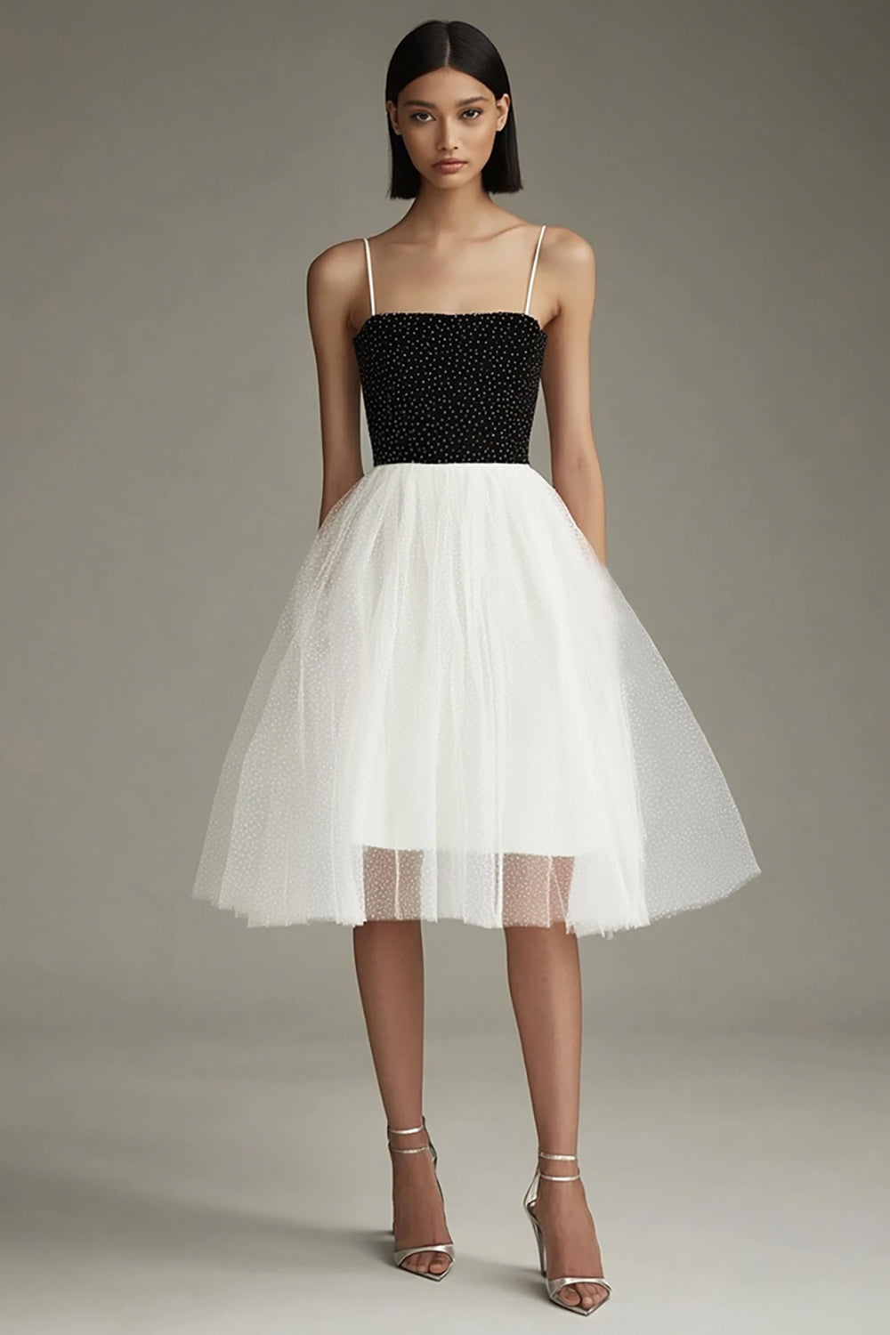 Robe courte en tulle blanc