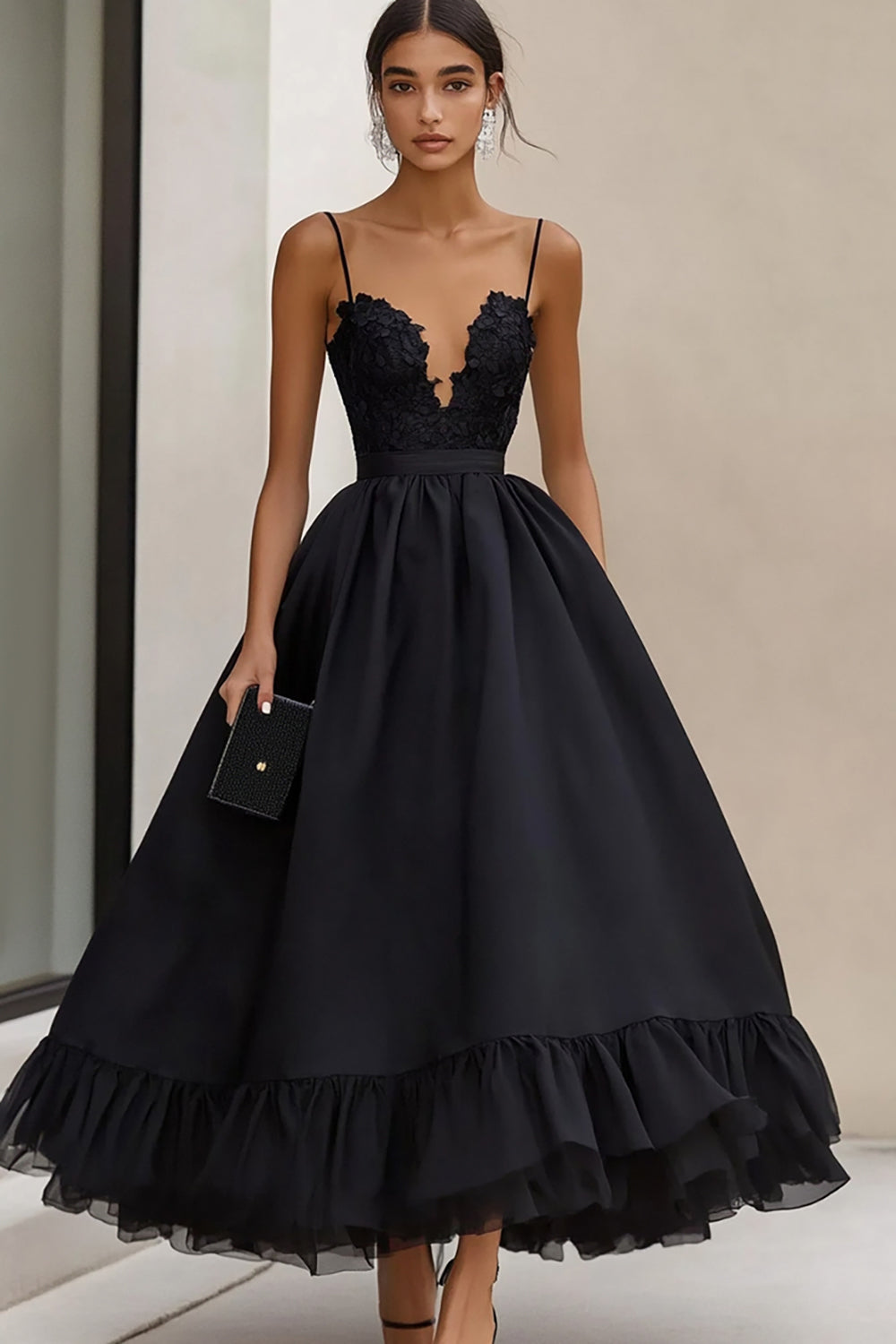 Robe formelle à bretelles spaghetti noires