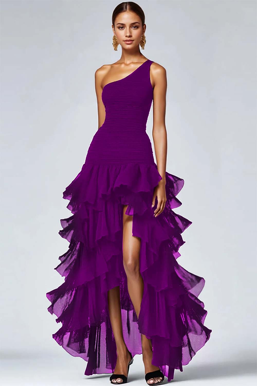 Une épaule volantée une ligne robe formelle noire avec fente