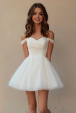 Robe de graduation en tulle blanc