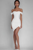 Robe courte moulante en satin blanc