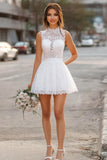 Robe courte de graduation en dentelle blanche A Line