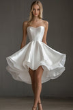 Robe bustier bustier en satin blanc