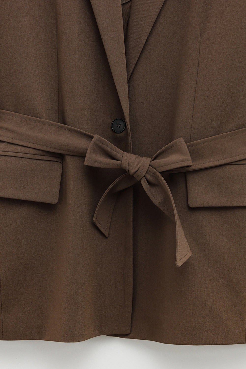 Café 2 Pièce Cranté Revers Femmes Bal Costumes avec Ceintures