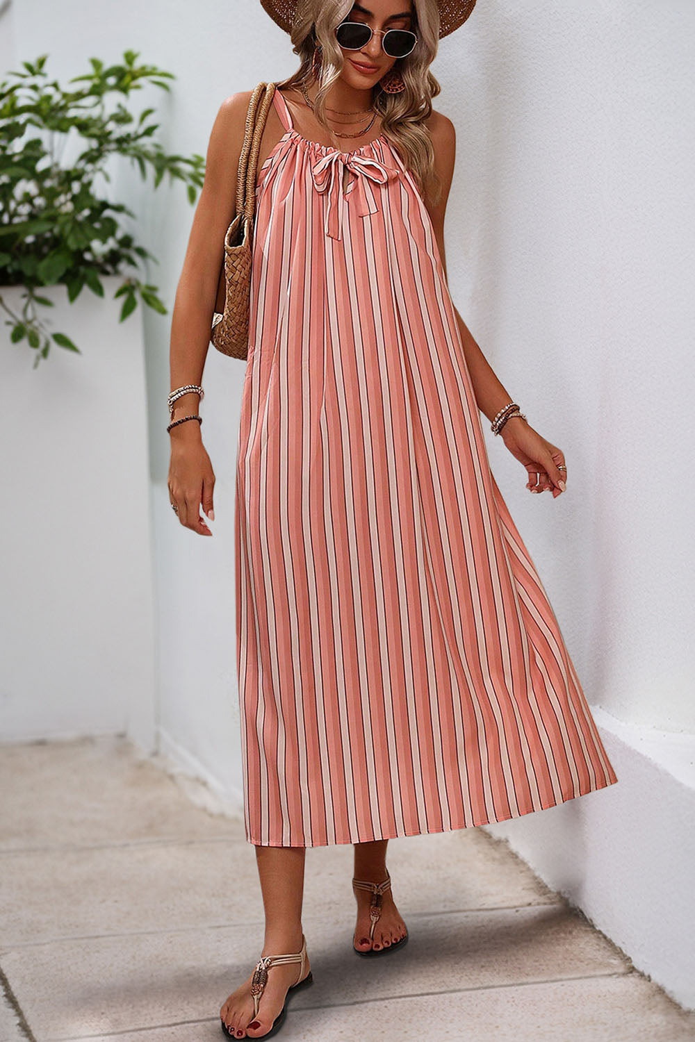 Blush A Line Spaghetti Robe d’été sans bretelles