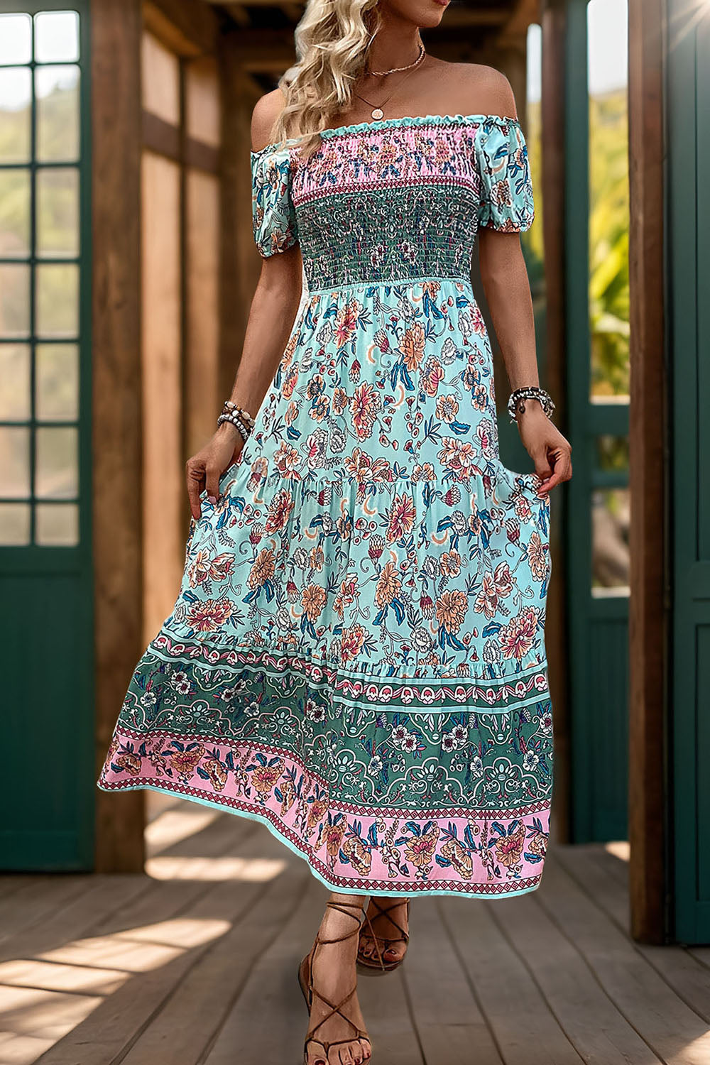 Robe d’été imprimée verte à épaules dénudées