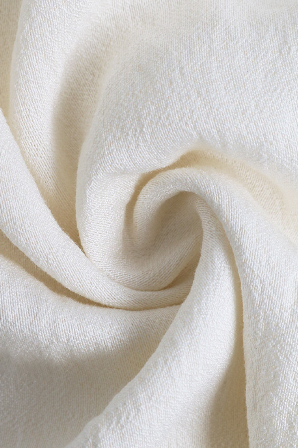 Robe longue d’été blanche à col en V