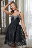Robe courte de bal à franges noires avec tulle